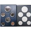 Image 2 : SPECIMEN SET (CANADA) *1983* (IN MINT CASE AND CARDBOARD BOX)