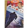 Image 5 : LOT OF WAYNE GRETZKY ITEMS (LUNCH BOX, POSTER, DVD)