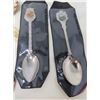 Image 2 : LARGE LOT OF COLLECTABLE SPOONS