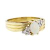 Image 1 : 0.50 ctw Opal and Diamond Ring - 14KT Yellow Gold