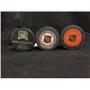 Image 2 : 5 Official  Licenced Pucks by The NHL