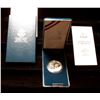 Image 2 : 1991 Uncirculated Korean War Memorial Commemorative Silver Dollar w/Box . .