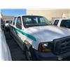 Image 2 : 2007 FORD F250 SUPERDUTY XL, 4DRPU, WHITE, GAS, AUTOMATIC, VIN#1FTSW20537EB04770, 86,308KMS, TH,AC,