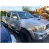 Image 2 : 2005 TOYOTA TACOMA SR5, 4DRPU, SILVER, GAS, STANDARD, VIN#5TELU42N85Z096212, 120,000KMS *MUST