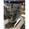 Image 1 : BLAKESLEE 60 QUART COMMERCIAL STAND MIXER (1 PHASE)