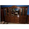 Image 2 : LARGE 5 PIECE BUFFET & HUTCH