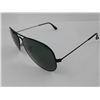 Image 2 : PAIR OF AUTHENTIC RAY-BAN SUNGLASSES, AVIATORS