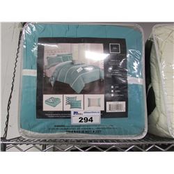 CHIC BELLA KING COMFORTER SET