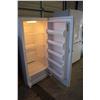 Image 2 : KENMORE STANDING FREEZER