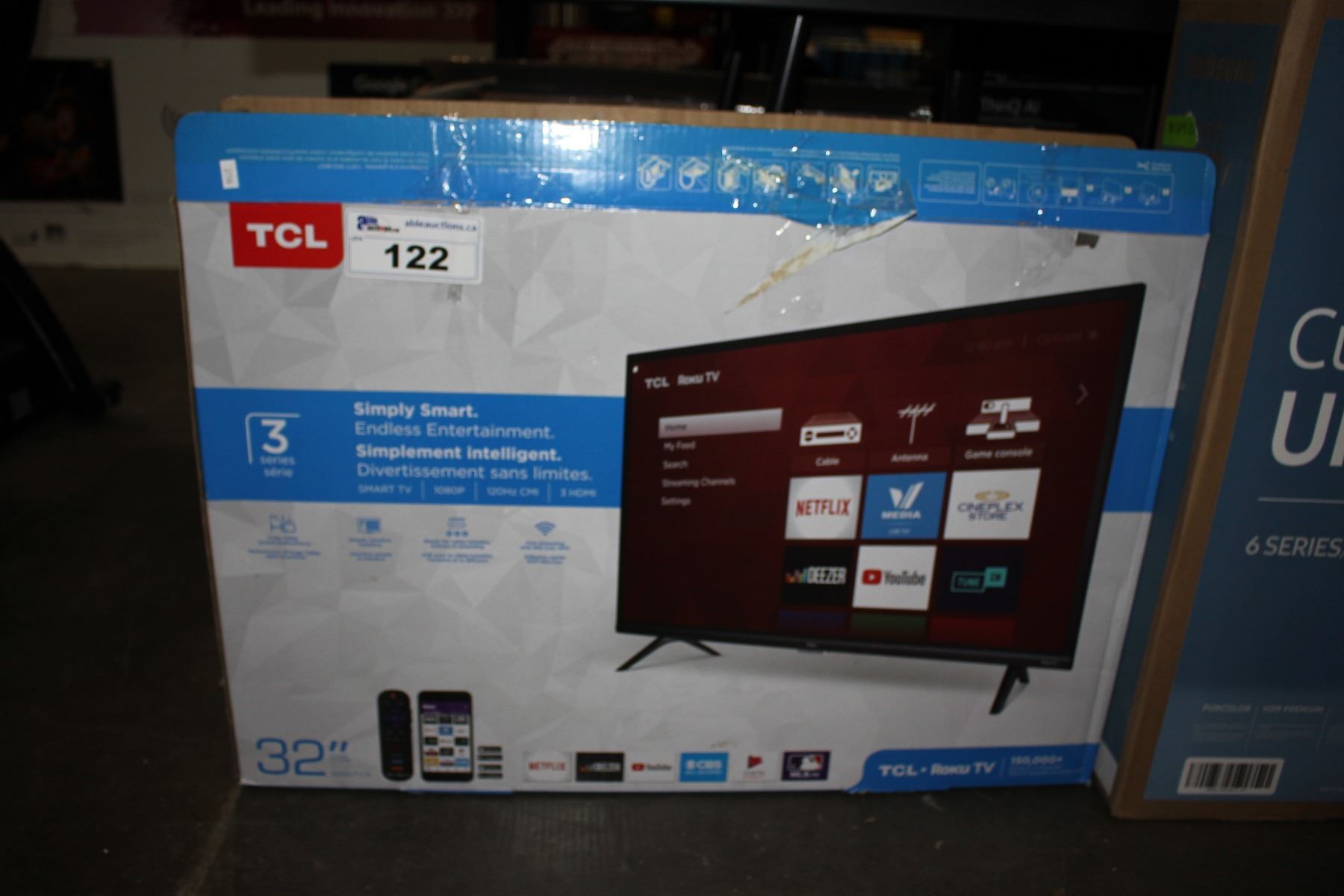 32" TCL 3 SERIES FHD LED ROKU SMART TV (MODEL 32S327-CA) - Able Auctions
