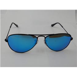 PAIR OF AUTHENTIC CHILD'S RAY-BAN SUNGLASSES (RJ506S) - BLUE