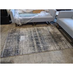 PATTERNED AREA RUG
