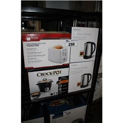 PAIR OF INSIGNIA KETTLES, CROCK-POT RICE COOKER AND SUNBEAM TOASTER