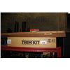 Image 1 : TRIM KIT AND CUSTOMIZABLE FRAME