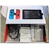 Image 3 : NINTENDO SWITCH WITH JOY-CON CONTROLLERS *SCREEN ISSUE*