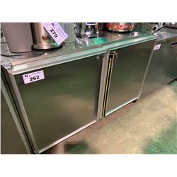 SILVER KING SKF48 DUAL DOOR MOBILE STAINLESS STEEL COUNTER HEIGHT COMMERCIAL FREEZER