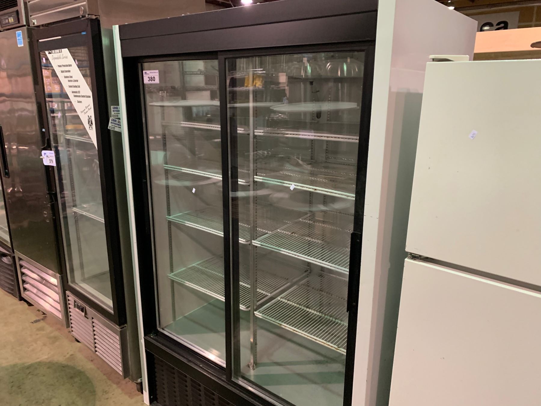 HABCO SE12 1-Door Glass Slim Cooler Merchandising Refrigerator - Tested Working