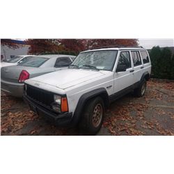 1993 JEEP CHEROKEE SPORT, WHITE, 4DRSW, GAS, AUTOMATIC, VIN#1J4FJ68S6PL603442, 284,884KMS, *NO