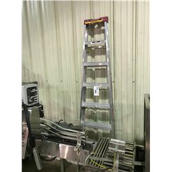 EAGLE 8FT ALUMINIUM STEP LADDER