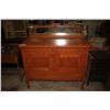 Image 1 : ANTIQUE OAK SIDEBOARD WITH BACKSPLASH MIRROR, CIRCA 1910