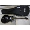 Image 2 : UNIVOX LP TYPE GUITAR WITH GIG BAG