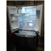 Image 2 : STAINLESS STEEL 36" SAMSUNG FRENCH DOOR FRIDGE WITH BOTTOM FREEZER AND WATER & ICE