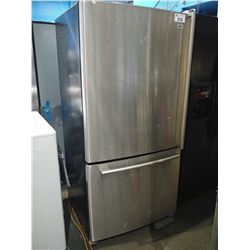 STAINLESS STEEL 33" LG FRIDGE/FREEZER