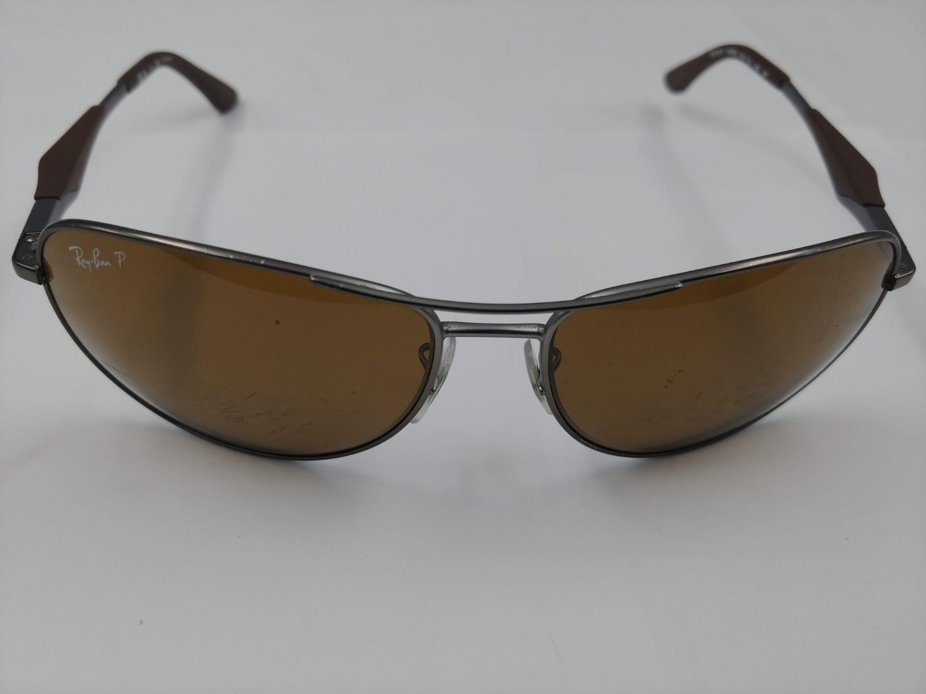 Ray Ban Scratch Resistant Sunglasses PAIR OF AUTHENTIC POLARIZED RAY-BAN SUNGLASSES (MODEL RB 3519) *SCRATCHES*