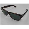 Image 2 : PAIR OF AUTHENTIC POLARIZED RAY-BAN SUNGLASSES (MODEL RB 2132) *SCRATCHES*