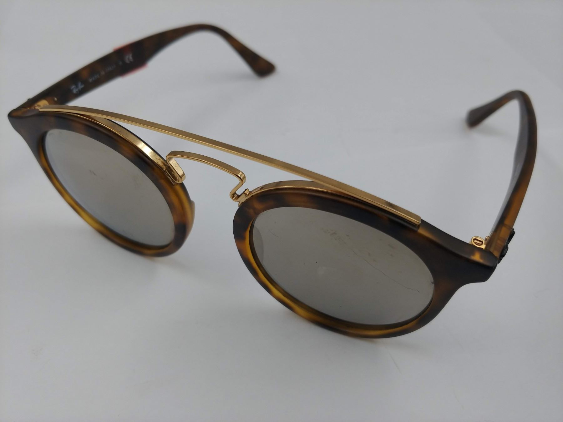 Ray Ban Scratch Resistant Sunglasses PAIR OF AUTHENTIC SMALL RAY-BAN SUNGLASSES (MODEL RB 4256) *SCRATCHES*