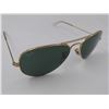 Image 3 : PAIR OF AUTHENTIC RAY-BAN METAL FRAME AVIATOR SUNGLASSES (MODEL RB 3025) *CHIPS*