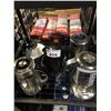 Image 1 : 5 KETTLES AND WAFFLE IRON