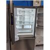 Image 2 : KENMORE PROFESSIONAL STAINLESS STEEL FRENCH DOOR FRIDGE WITH BOTTOM FREEZER AND WATER + ICE