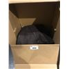 Image 2 : WARDROBE BOX OF ASSORTED CLOTHING