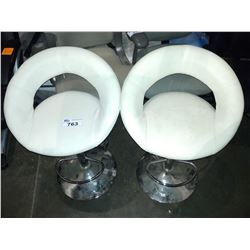 PAIR OF BAR STOOLS