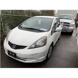 2009 HONDA FIT, 4DR HATCHBACK, WHITE, VIN # JHMGE88529S813127