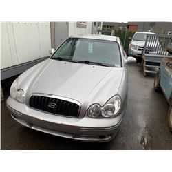 2005 HYUNDAI SONATA GL, 4DR SEDAN, GREY, VIN # KMHWF25S55A146633