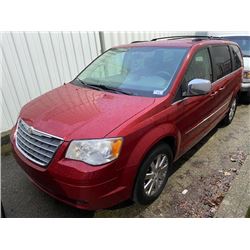 2008 CHRYSLER TOWN & COUNTRY TOURING, 4DR VAN, RED, VIN # 2A8HR54P48R844906