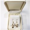 Image 2 : 18K COLOR CHANGING SULTANITE(3.5CT) DIAMOND(0.06CT) EARRINGS