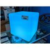 Image 1 : 16" LED COLOUR CHANGING CUBE WITH REMOTE