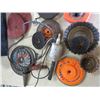 Image 2 : LOT OF MISC GRINDER WHEELS (BUFFERS, CUT OFF WHEELS, ETC) *VARIOUS SIZES*