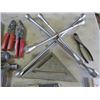 Image 6 : LOT OF RANDOM TOOLS (SLEDGE HAMMERS, TIRE GAUGES, PLIERS, SPEED WRENCH, ETC)