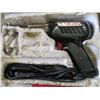 Image 2 : GLUE GUN AND AIR NAILER