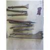 Image 2 : LOT OF MISC TOOLS AND 2 AIR CHISELS