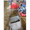 Image 1 : LAWNMOWER (WITH 2 BAGS) *YARD MACHINES* (21" BLADE)