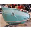 Image 2 : VACUUM CLEANER (ANTIQUE) *COMPACT ELECTRA*