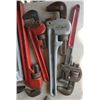 Image 2 : LOT OF 5 PIPE WRENCHES