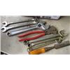 Image 2 : LOT OF MISC TOOLS
