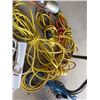 Image 4 : LOT OF SHOP SUPPLIES (2 X TROUBLE LIGHTS, 2 X POWER BARS, 6 X EXTENSION CORDS)
