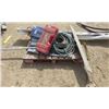 Image 1 : LOT OF MISC ITEMS (YARD MAT, 2 X AIR HOSES, MAKITA CASE EMPTY)